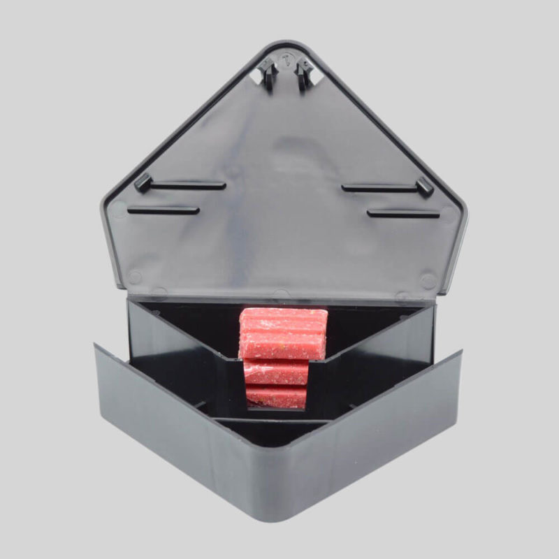 Protecta RTU Mouse Bait Box With Bait Inside